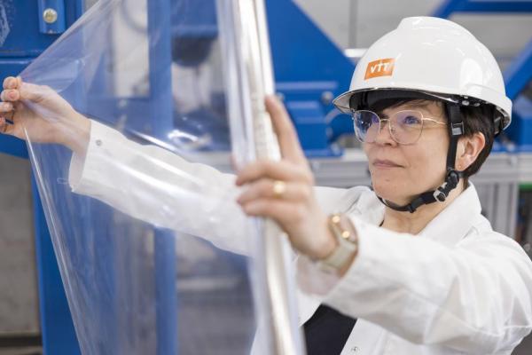 Finland pilots new transparent cellulose film that reduces microplastic