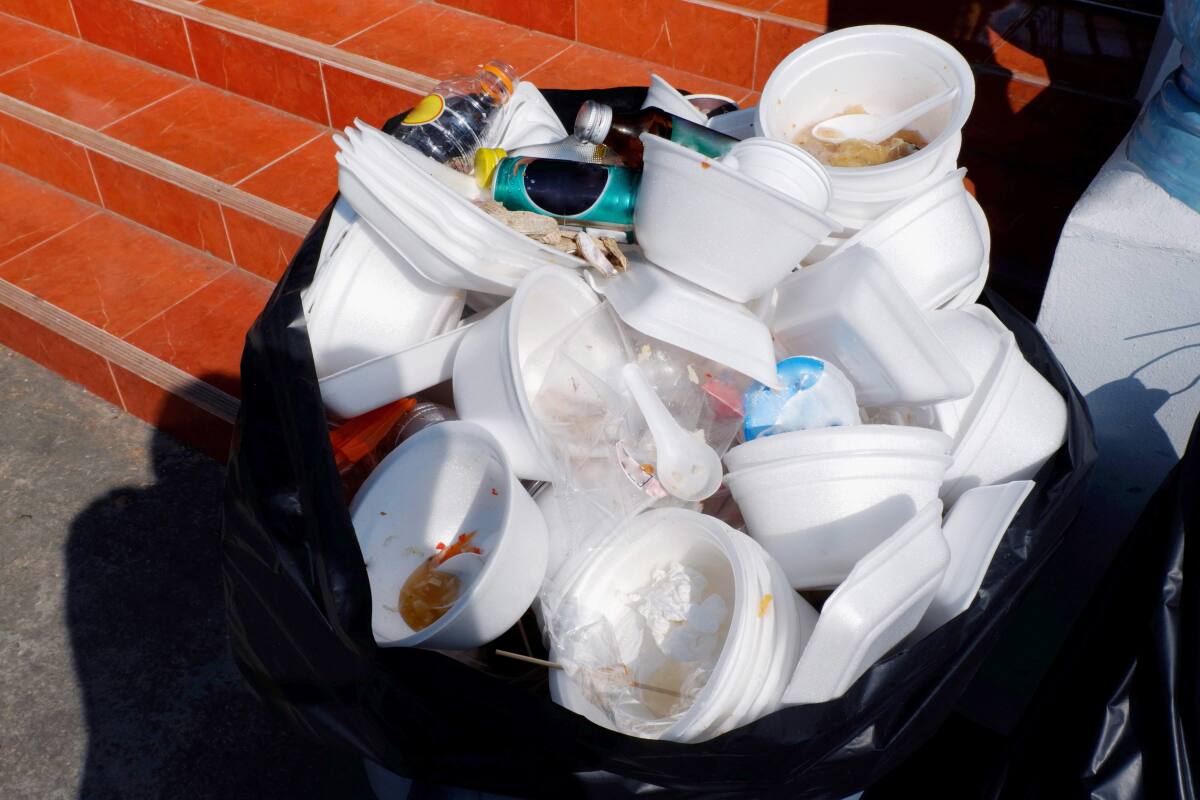 Quận Marin, Hoa Kỳ bắt đầu cấm đồ nhựa dùng một lần